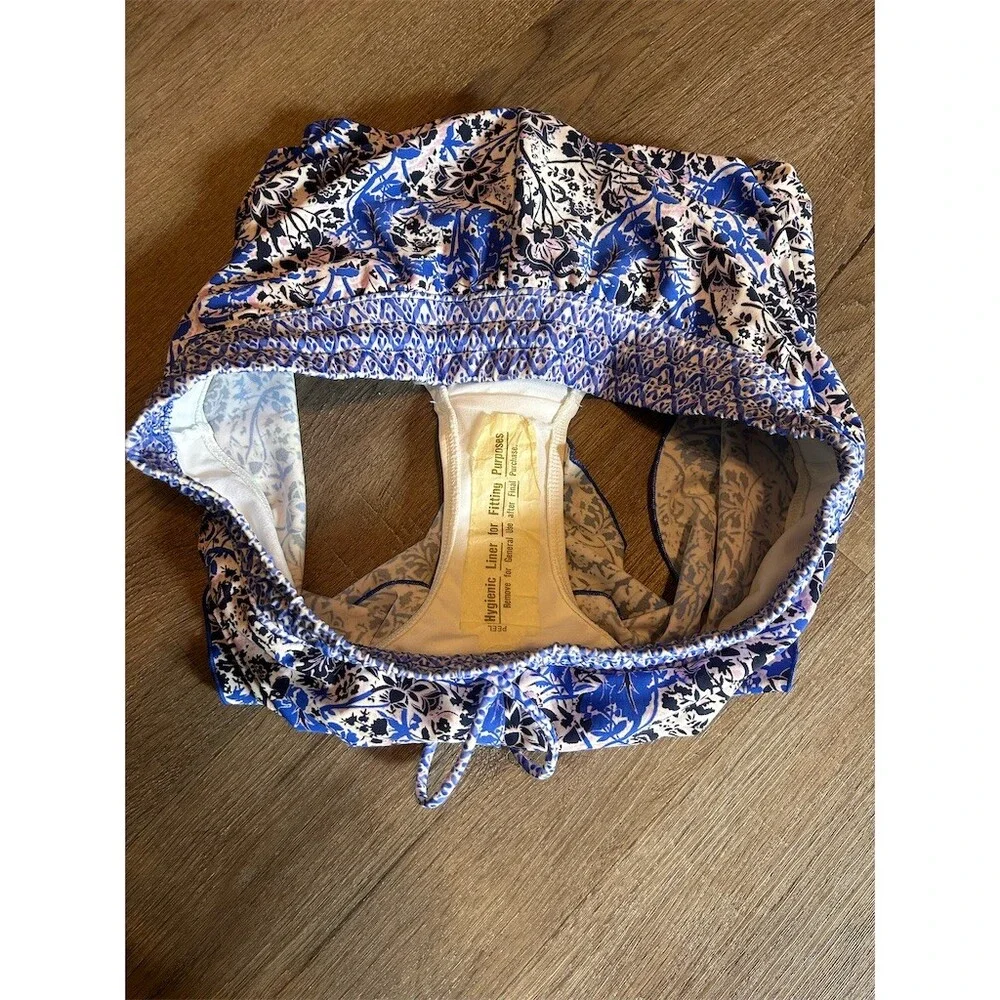Athleta Swim Board Shorts Womens Size M Blue Floral Drawstring Lined